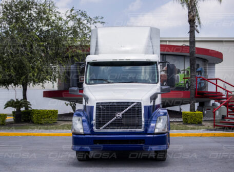 Volvo Blanco con Azul 2014