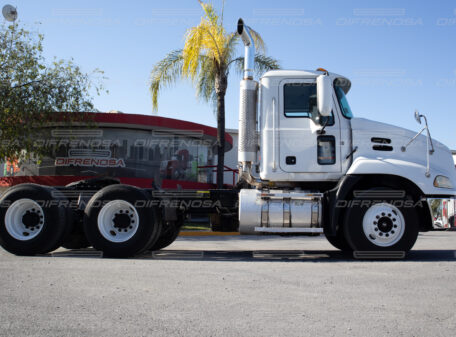 MACK BLANCO 2016