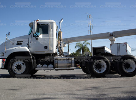 MACK BLANCO 2016